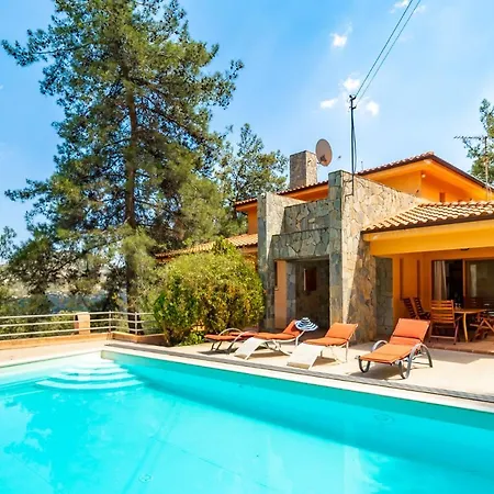 Villa Hillcrest Panorama By Ezoria Villas Moniatis Exterior photo