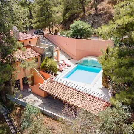 Villa Hillcrest Panorama By Ezoria Villas Moniatis Exterior photo