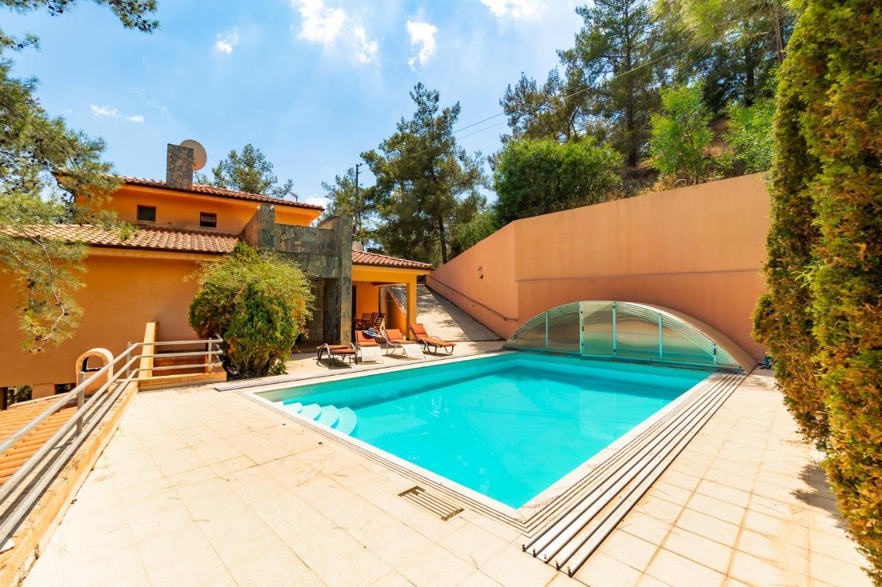 Villa Hillcrest Panorama By Ezoria